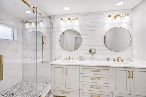 750 Tarpon Cove Dr 202, Naples FL - photo 24 of 46