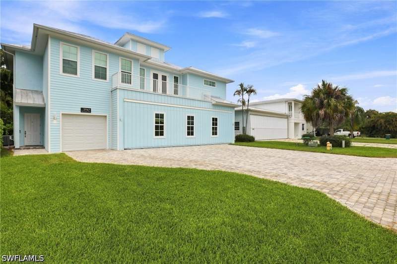 3 bedroom SingleFamilyResidence at 3967 Skyway Dr, Wing South Airpark, Naples — photo 2