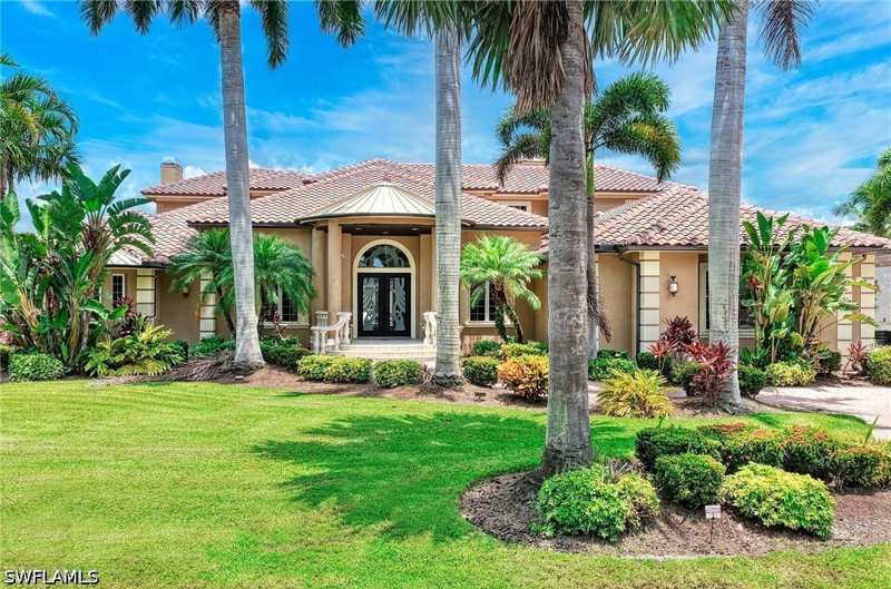 3 bedroom SingleFamilyResidence at 1658 McIlvaine Ct, Marco Island, Marco Island — photo 1