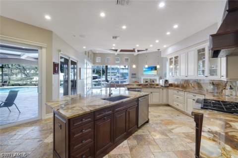 1658 McIlvaine Ct, Marco Island FL - photo 13 of 50