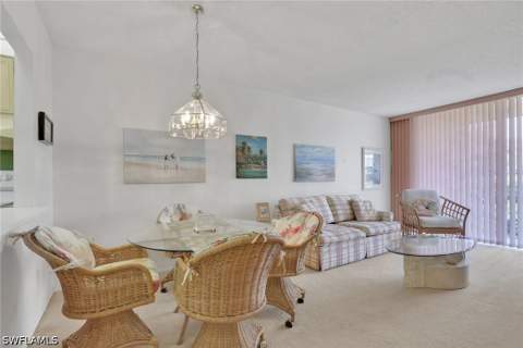 200 Forest Lakes Blvd 108, Naples FL - photo 10 of 41