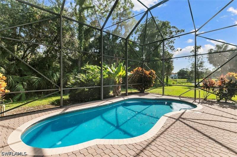4 bedroom SingleFamilyResidence at 1380 Areca Cv, Saturnia Lakes, Naples — photo 4