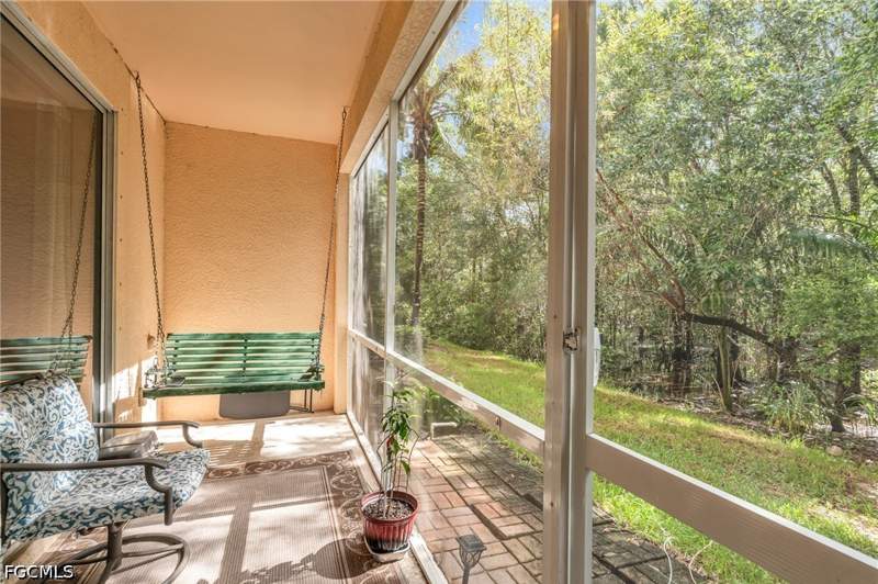 3 bedroom Townhouse at 10266 Via Colomba Cir, Marbella On Cypress, Fort Myers — photo 5