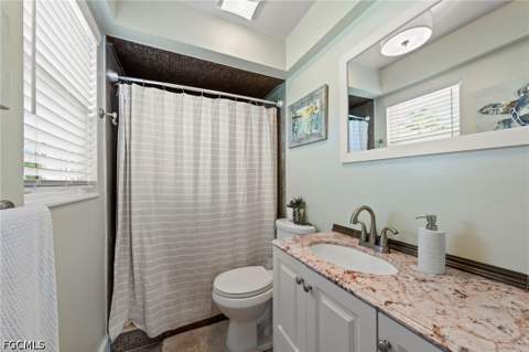 871 Entrada Dr S, Fort Myers FL - photo 15 of 31
