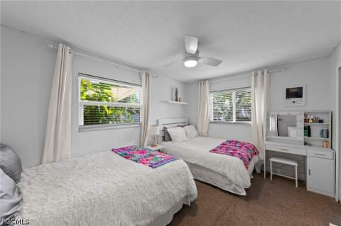 871 Entrada Dr S, Fort Myers FL - photo 19 of 31