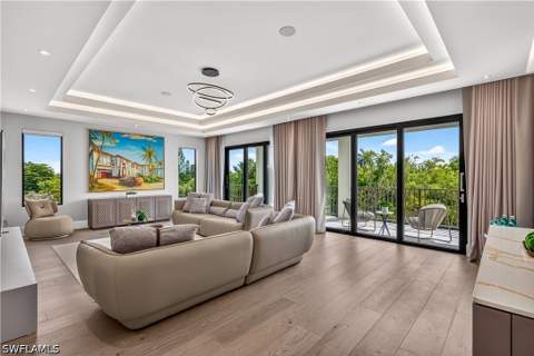 2949 Cypress St, Naples FL - photo 7 of 50