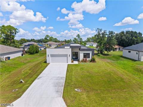 447 Redwing St, Lehigh Acres FL - photo 24 of 30