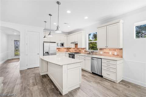 10647 Tiki Ct, Estero FL - photo 7 of 49