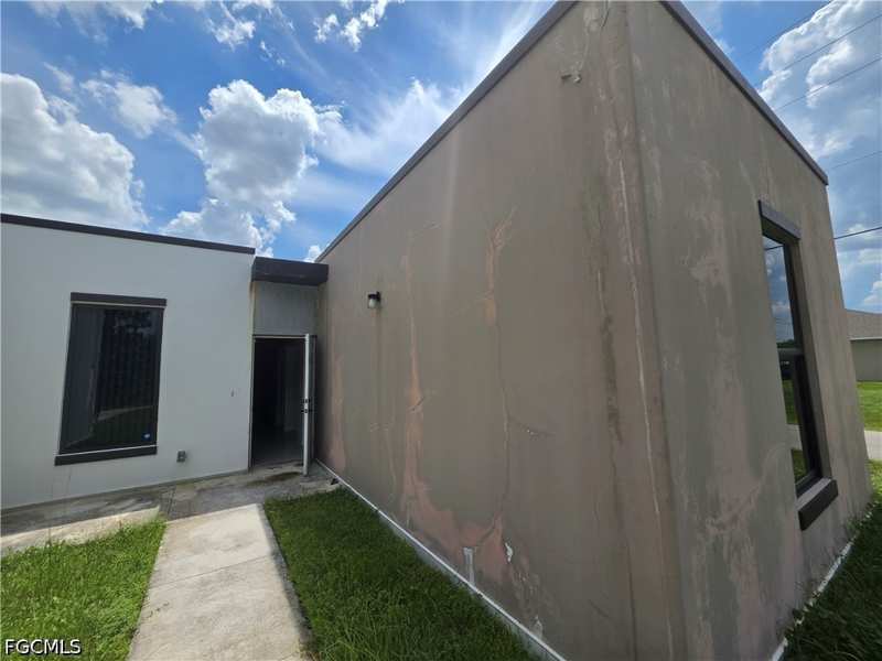 4 bedroom SingleFamilyResidence at 3515 75th St W, Lehigh Acres, Lehigh Acres — photo 1