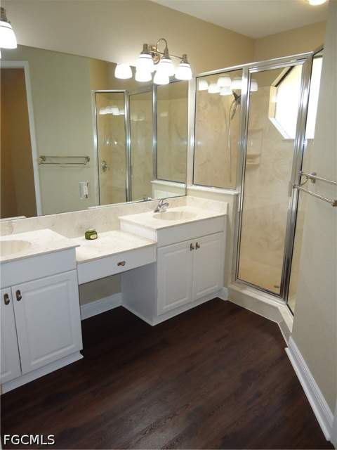 15940 Prentiss Pointe Cir 101, Fort Myers FL - photo 11 of 34