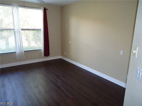 15940 Prentiss Pointe Cir 101, Fort Myers FL - photo 14 of 34