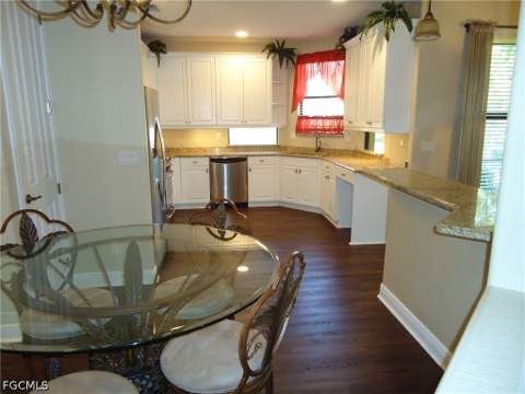 15940 Prentiss Pointe Cir 101, Fort Myers FL - photo 9 of 34
