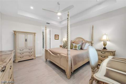 257 Indies Dr E 202, Naples FL - photo 20 of 50