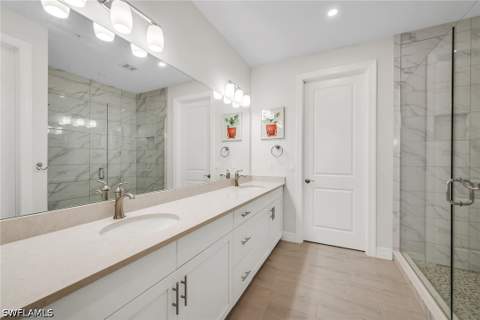 257 Indies Dr E 202, Naples FL - photo 21 of 50