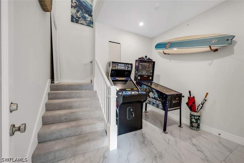 3 bedroom Condominium at 257 Indies Dr E 202, Antilles, Naples — photo 4