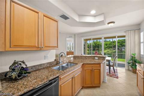 5626 Cape Harbour Dr 102, Cape Coral FL - photo 7 of 50