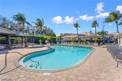2720 Cypress Trace Cir 2915, Naples FL - photo 14 of 15