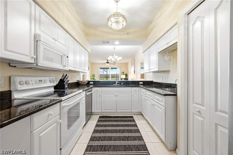 2 bedroom Condominium at 2720 Cypress Trace Cir 2915, Cypress Trace, Naples — photo 4