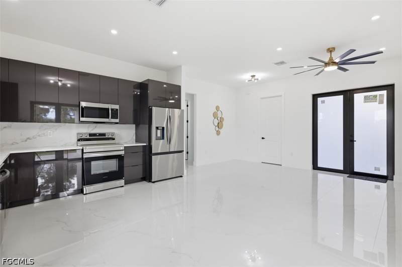3 bedroom SingleFamilyResidence at 3009 3rd St W, Lehigh Acres, Lehigh Acres — photo 5