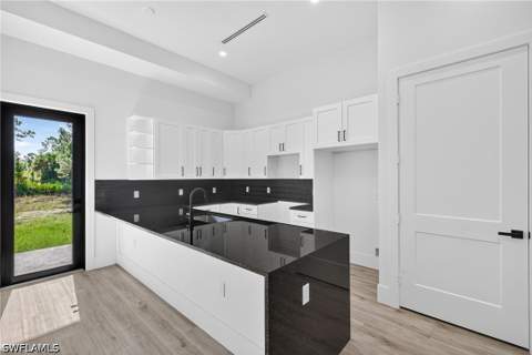 4164 Everglades Blvd N, Naples FL - photo 7 of 31