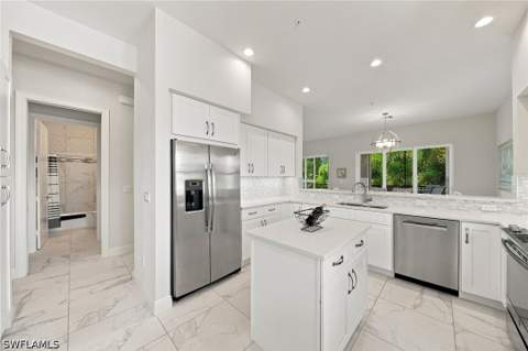 605 El Camino Real 14202, Naples FL - photo 13 of 39