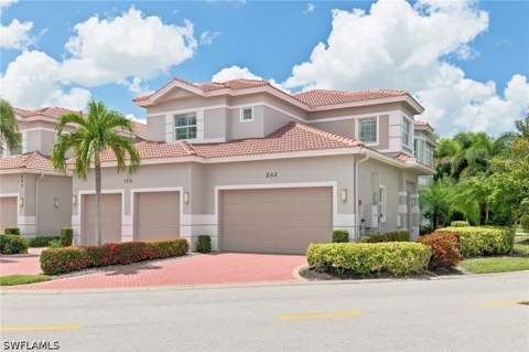 605 El Camino Real 14202, Naples FL - photo 6 of 39