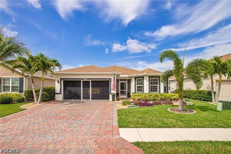 3 bedroom SingleFamilyResidence at 2135 Pigeon Plum Way, Magnolia Landing, North Fort Myers — photo 3