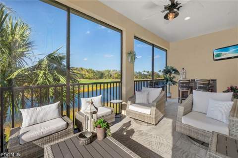 10251 Glastonbury Cir 201, Fort Myers FL - photo 11 of 43