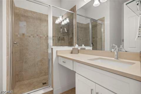 10251 Glastonbury Cir 201, Fort Myers FL - photo 18 of 43