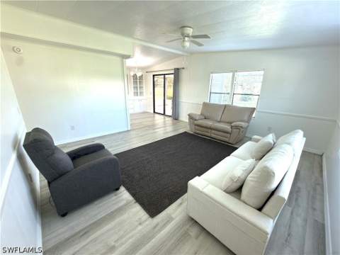 115 Calais Ct, Naples FL - photo 17 of 31