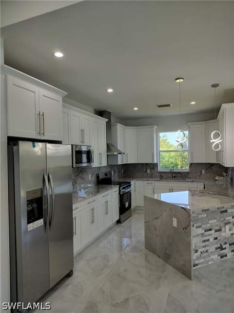 4369 54th Ave NE, Naples FL - photo 18 of 40