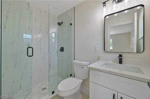 367 Rosemont Dr, Fort Myers FL - photo 18 of 36
