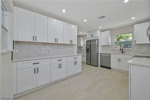 367 Rosemont Dr, Fort Myers FL - photo 6 of 36