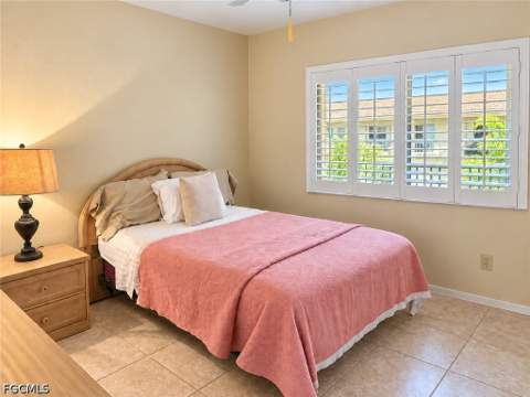 11220 Caravel Cir 308, Fort Myers FL - photo 17 of 35