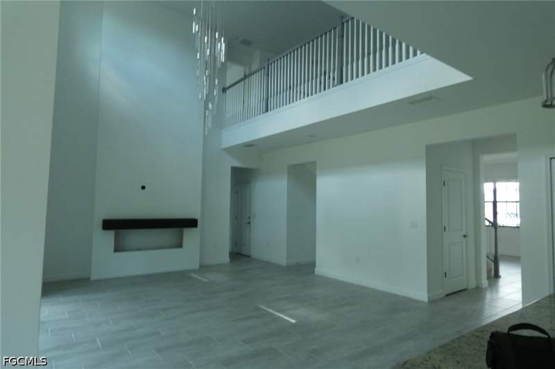 5 bedroom SingleFamilyResidence at 11436 Canopy Loop, Timber Creek, Fort Myers — photo 2