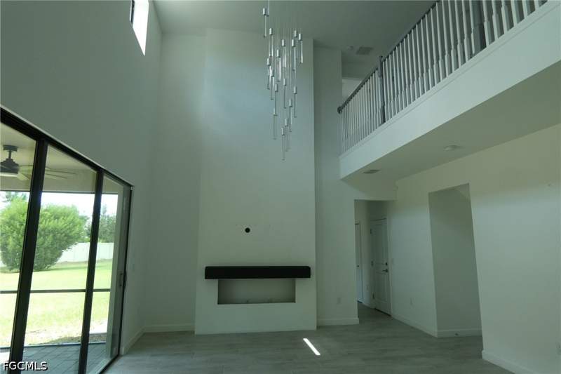 5 bedroom SingleFamilyResidence at 11436 Canopy Loop, Timber Creek, Fort Myers — photo 4