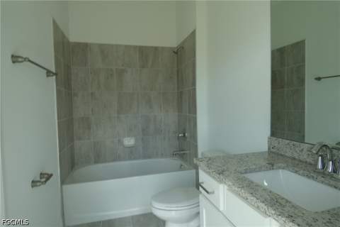 11436 Canopy Loop, Fort Myers FL - photo 8 of 50