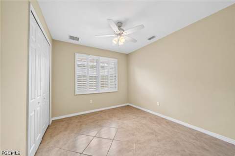 8051 Venetian Pointe Dr, Fort Myers FL - photo 20 of 49