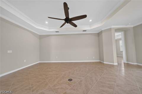 8051 Venetian Pointe Dr, Fort Myers FL - photo 22 of 49
