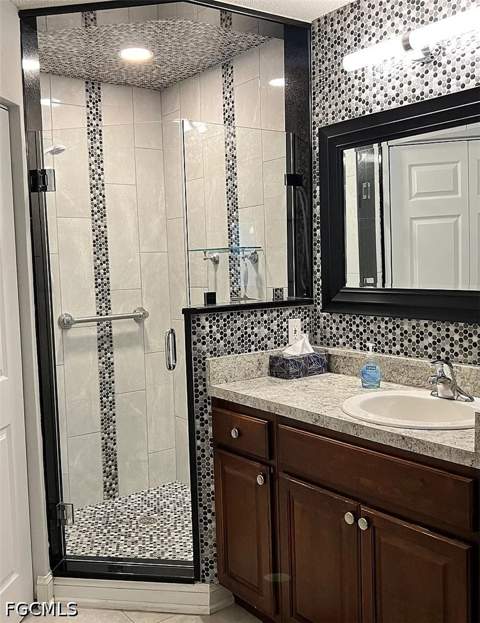 12630 Equestrian Cir 1801, Fort Myers FL - photo 9 of 17