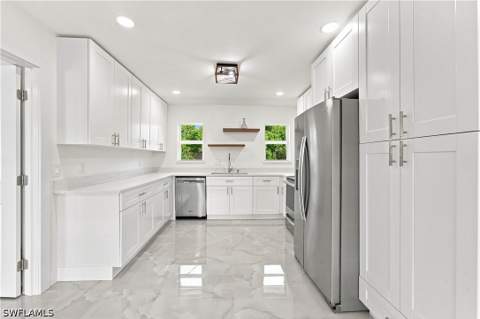 5341 Martin St, Naples FL - photo 11 of 32