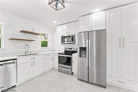 5341 Martin St, Naples FL - photo 12 of 32