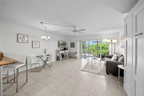 1 Bluebill Ave 408, Naples FL - photo 15 of 37