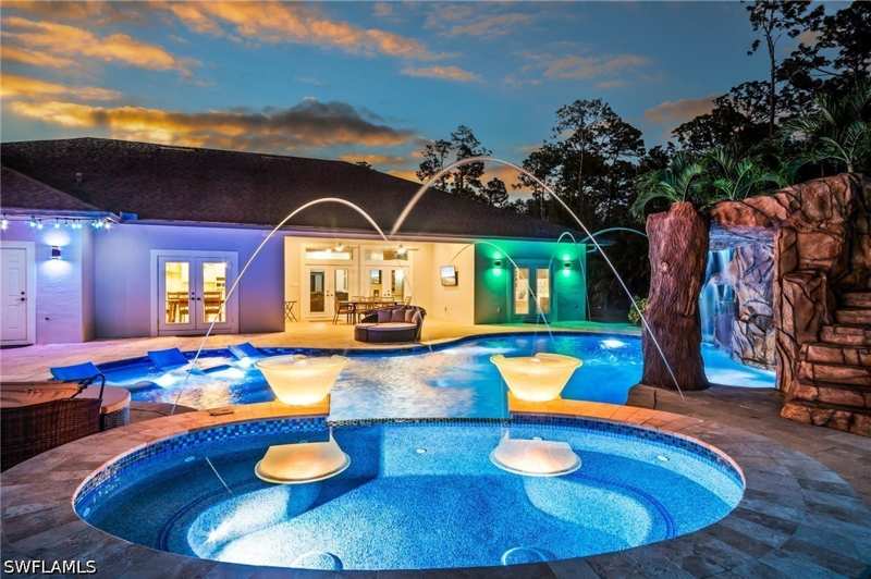 5 bedroom SingleFamilyResidence at 5420 Boxwood Way, Logan Woods, Naples — photo 1