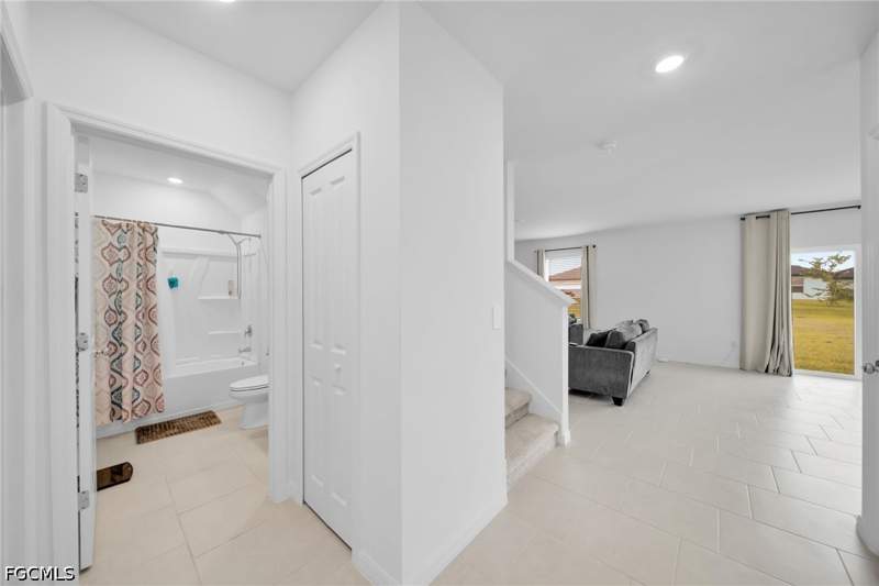5 bedroom SingleFamilyResidence at 4107 Lattuca Ln, Crane Landing, North Fort Myers — photo 5