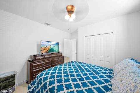 4107 Lattuca Ln, North Fort Myers FL - photo 7 of 36