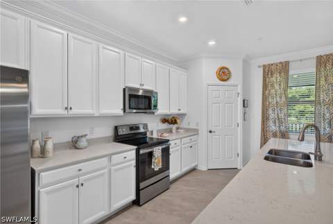 12015 Hawthorn Lake Dr 201, Fort Myers FL - photo 11 of 44