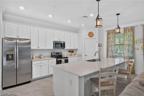 12015 Hawthorn Lake Dr 201, Fort Myers FL - photo 9 of 44