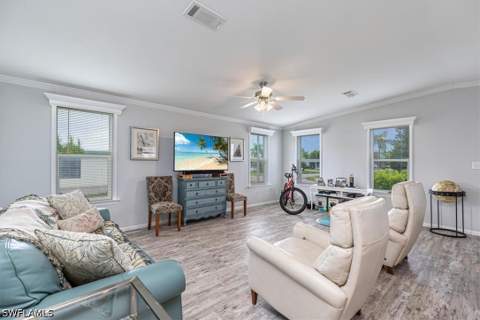 585 Cape Florida Ln, Naples FL - photo 10 of 22