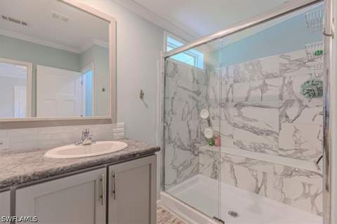 585 Cape Florida Ln, Naples FL - photo 15 of 22